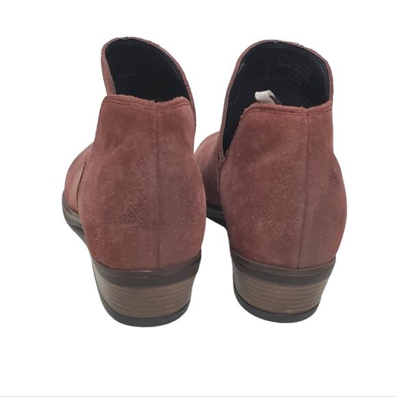 NWT Crevo | Leighton Perforated Suede Leather Distressed Ankle Booties - Picture 5 of 11